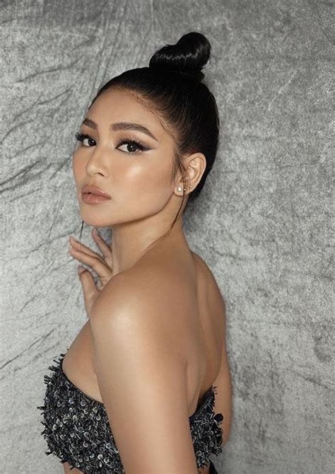 how tall is nadine lustre.